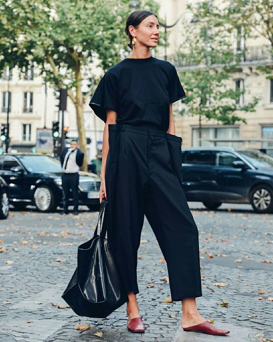 Stílusiskola: így viselj tavasszal feketét -  -  - fekete, outfit, tavasz, 