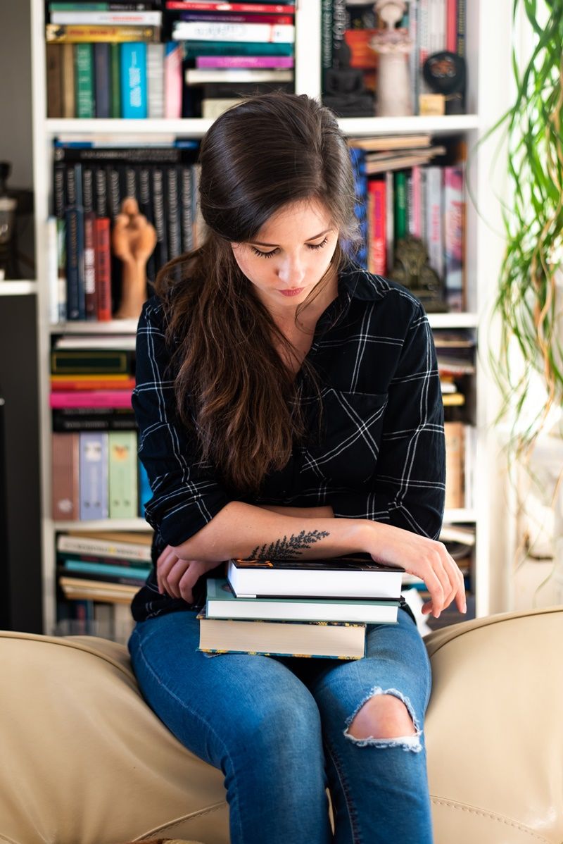 „Az egyik legnagyobb dolog,ha az egyik ember segít a másiknak eligazodni a saját történetében” – interjú Jakobovits Kittivel -  -  - interjú, jakobovits kitti, pszichológus, 