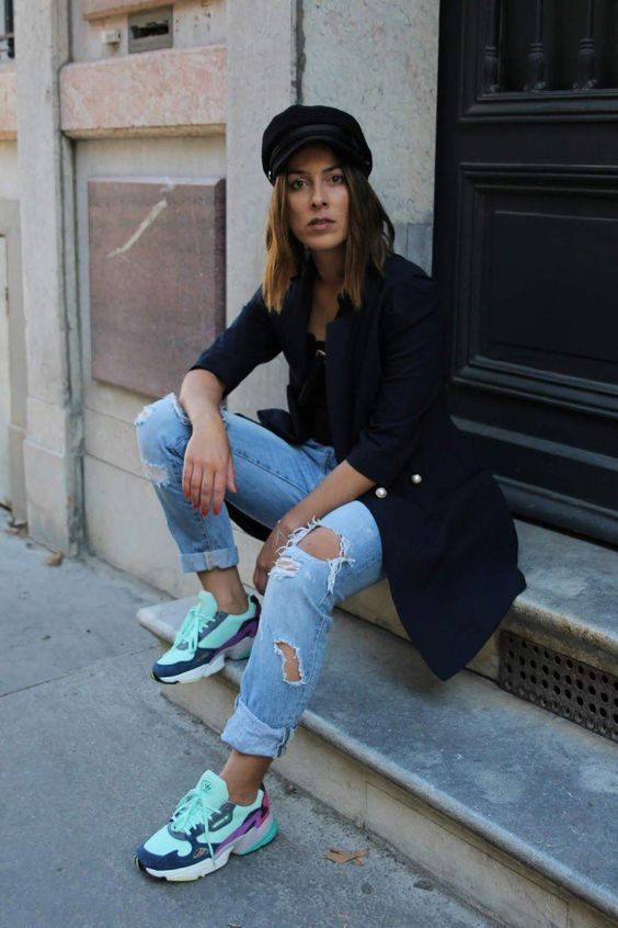 Stílusiskola: Így viselnénk színes sportcipőket -  -  - divat, outfit, sportcipő, stílus, színes sportcipő, tavasz, 