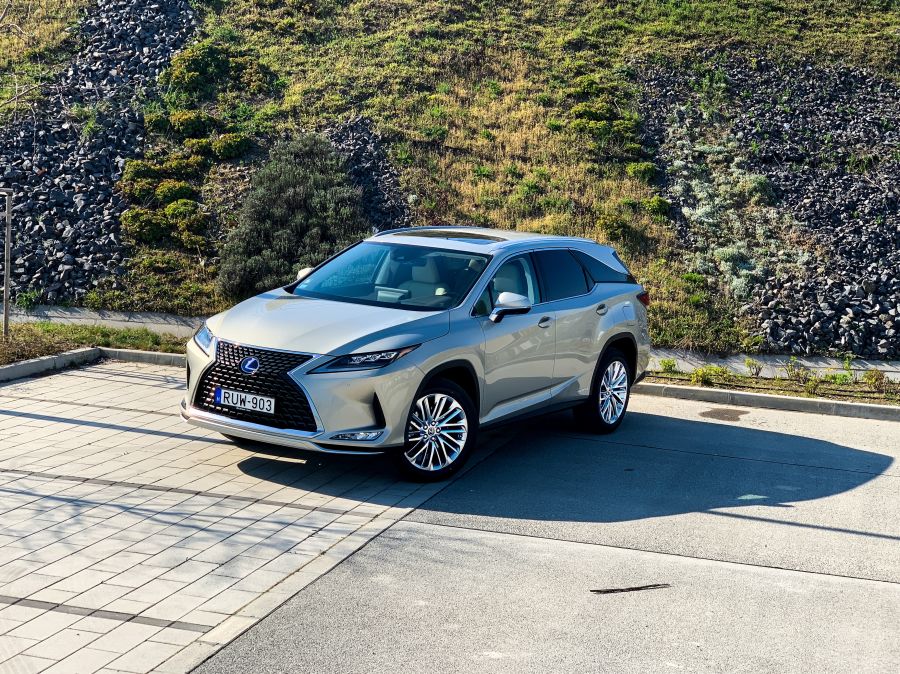 Face App japán módra – Lexus RX L 450h - Autó & Motor - MOBILITY - lexus hybrid teszt, lexus rx 450h, lexus rx 450h 2020, lexus rx l450h, Lexus suv, lexus teszt,