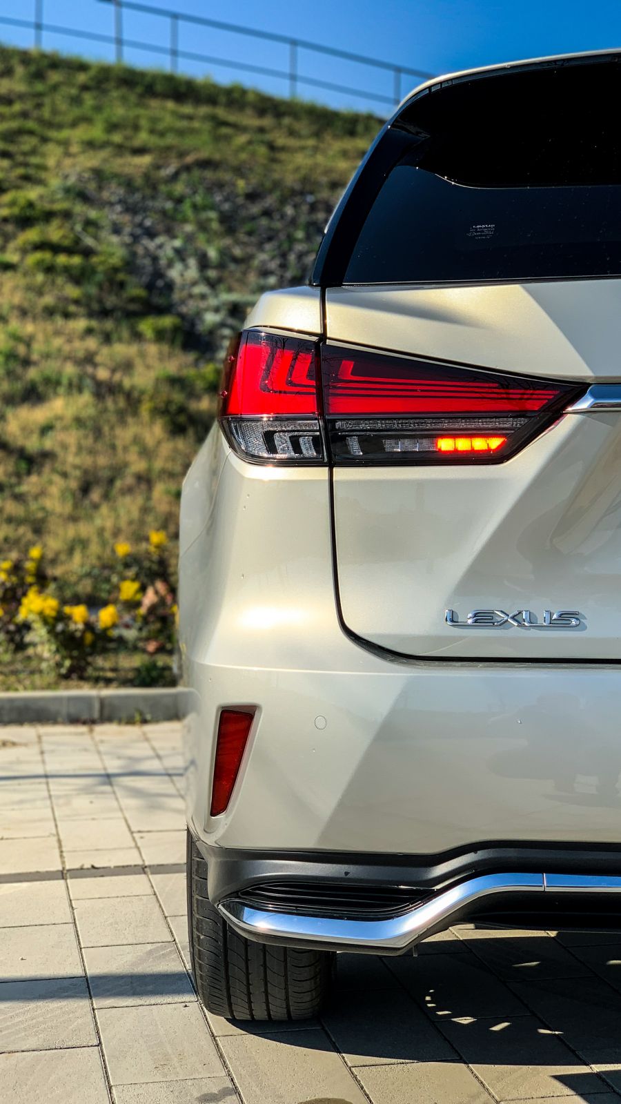 Face App japán módra – Lexus RX L 450h - Autó & Motor - MOBILITY - lexus hybrid teszt, lexus rx 450h, lexus rx 450h 2020, lexus rx l450h, Lexus suv, lexus teszt,