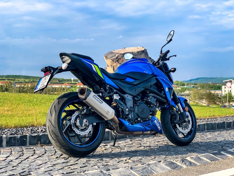 Farkasbőrbe bújt kezesbárány – Suzuki GSX-S750 - Autó & Motor - MOBILITY - gsxs 750, gsxs 750 teszt, suzuki gsx s750, suzuki gsxs 750 teszt, suzuki motor, suzuki motor teszt,