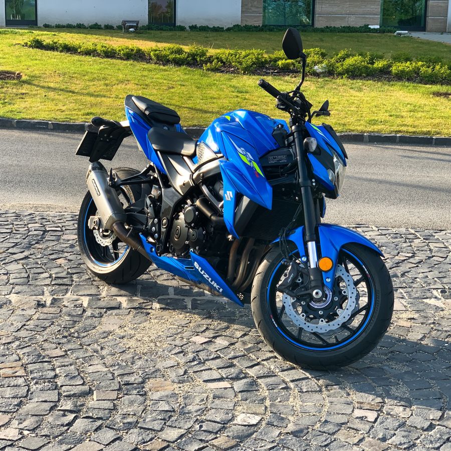 Farkasbőrbe bújt kezesbárány – Suzuki GSX-S750 - Autó & Motor - MOBILITY - gsxs 750, gsxs 750 teszt, suzuki gsx s750, suzuki gsxs 750 teszt, suzuki motor, suzuki motor teszt,