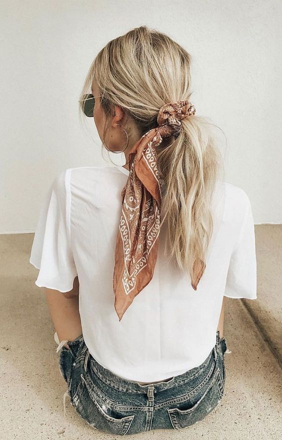 Stílusiskola: így viselnénk kendőket -  -  - divat, kendő, outfit, stílus, 