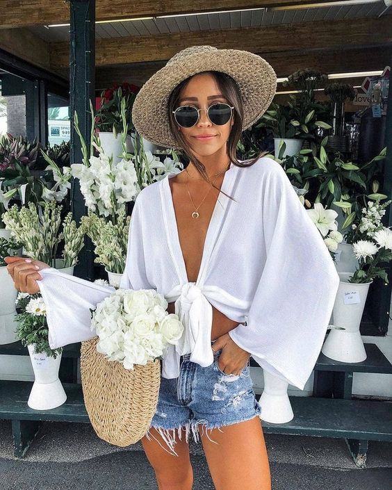 Stílusiskola: kedvenc tavaszi-nyári alapdarabunk, a fehér felső -  -  - divat, fehér, fehér top, outfit, stílus, tavasz, 