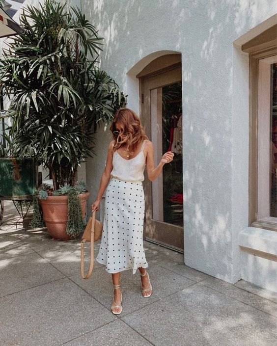 Stílusiskola: kedvenc tavaszi-nyári alapdarabunk, a fehér felső -  -  - divat, fehér, fehér top, outfit, stílus, tavasz, 