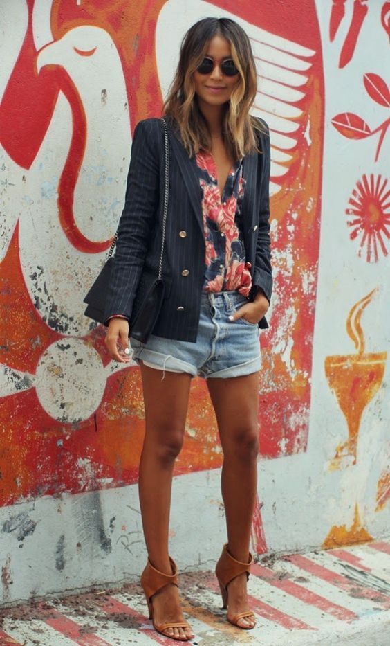 Stílusiskola: Kellemeset a hasznossal - Így lehet az outfited stílusos és kényelmes -  -  - divat, outfit, stílus, 