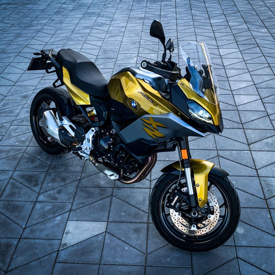 Hódít a crossover – BMW F900XR - Autó & Motor - MOBILITY - bmw f900xr, bmw f900xr teszt, f900 bmw, f900xr,