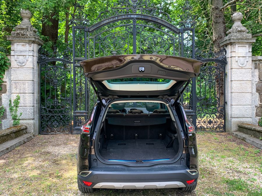 A francia kapcsolat – Renault Espace TCe 225 EDC Initiale Paris - Autó & Motor - MOBILITY - espace 5, espace initiale paris, renault crossover teszt, renault espace, renault espace teszt, 