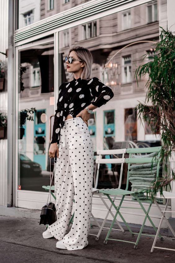 Stílusiskola: így viselj nyáron pöttyös ruhadarabokat -  -  - divat, outfit, pöttyös, stílus, 