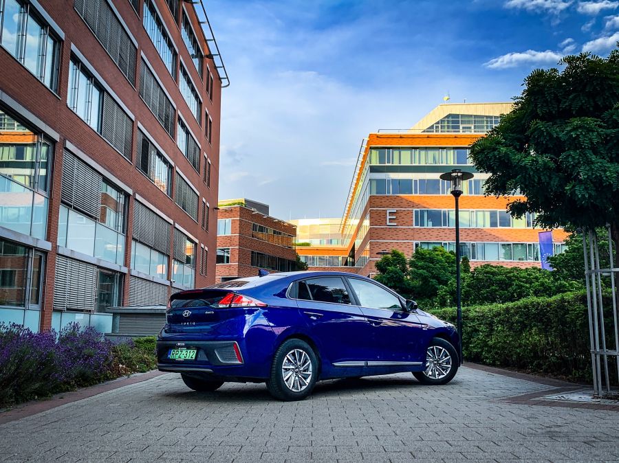 Lassan járj, tovább érsz – Hyundai Ioniq Electric - Autó & Motor - MOBILITY - hyundai elektromos, hyundai ioniq, hyundai ioniq 2020, hyundai ioniq teszt, ioniq electric, ioniq ev, 
