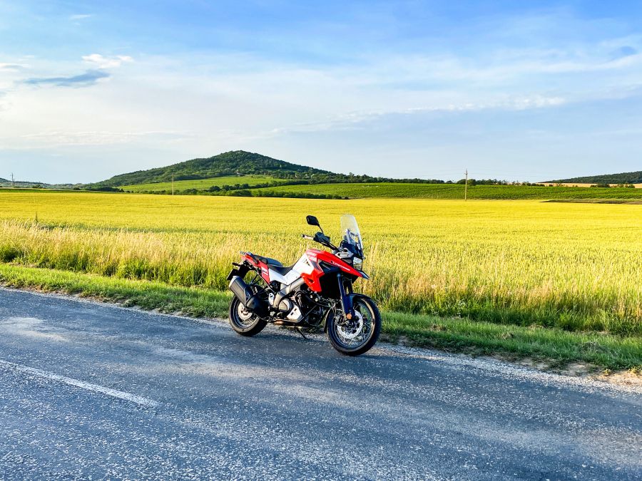 Felfelé kerekítve – V-Strom 1050XT ABS - Autó & Motor - MOBILITY - suzuki v-strom teszt, suzukimotors, v-strom, v-strom 1050 teszt, v-strom 1050xt, v-strom teszt,