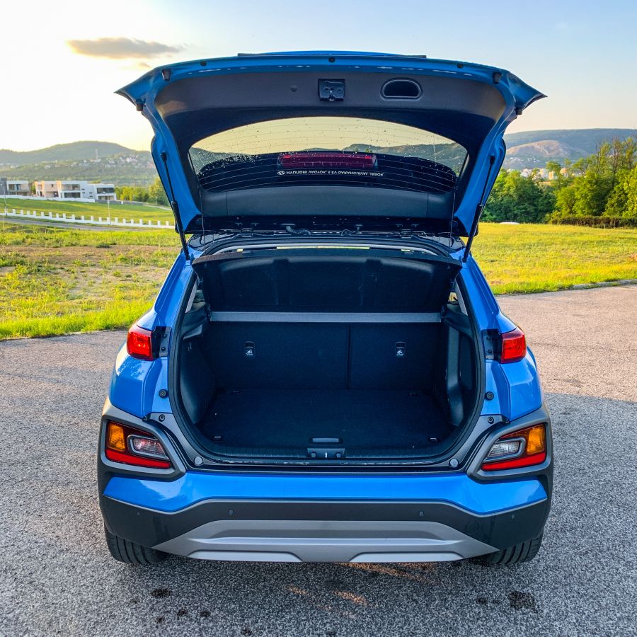 Mindenre is jó – Hyundai Kona Hybrid - Autó & Motor - MOBILITY - hyundai crossover, hyundai kona, hyundai kona hybrid, hyundai kona hybrid teszt, kona, kona teszt,