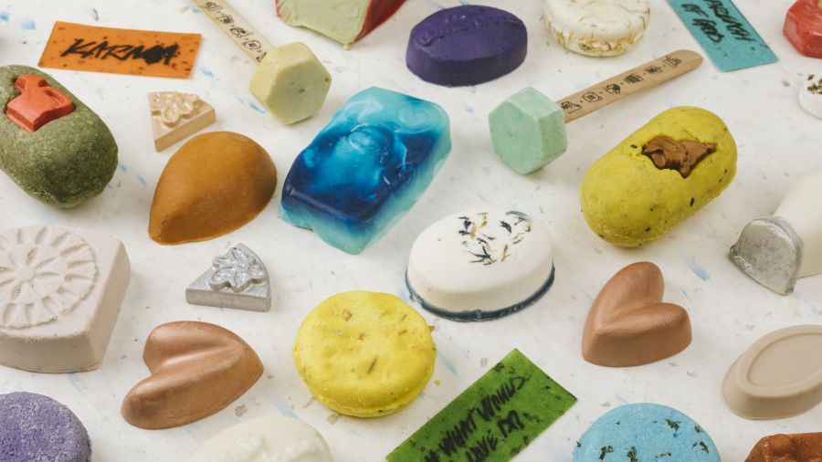 A meztelen igazság - Egy idő után bele fogunk fulladni a felesleges csomagolásokba -  -  - csomagolás, csomagolásmentes, lush, műanyag, műanyagmentes július, 