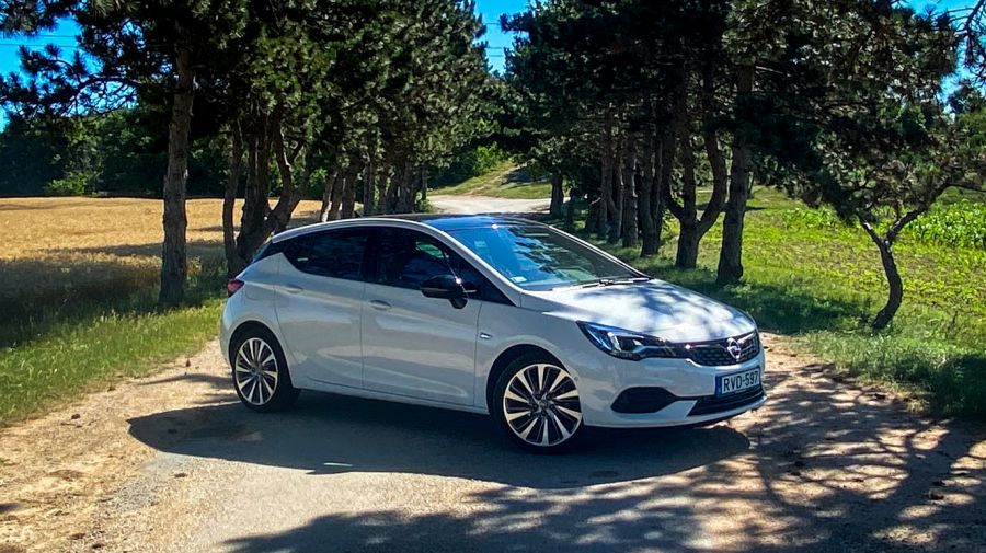 Ha szorít az ülés, irány a fitness - Opel Astra - Autó & Motor - MOBILITY - astra 5 ajtós, astra k, astra k teszt, opel astra k, opel astra k teszt, 