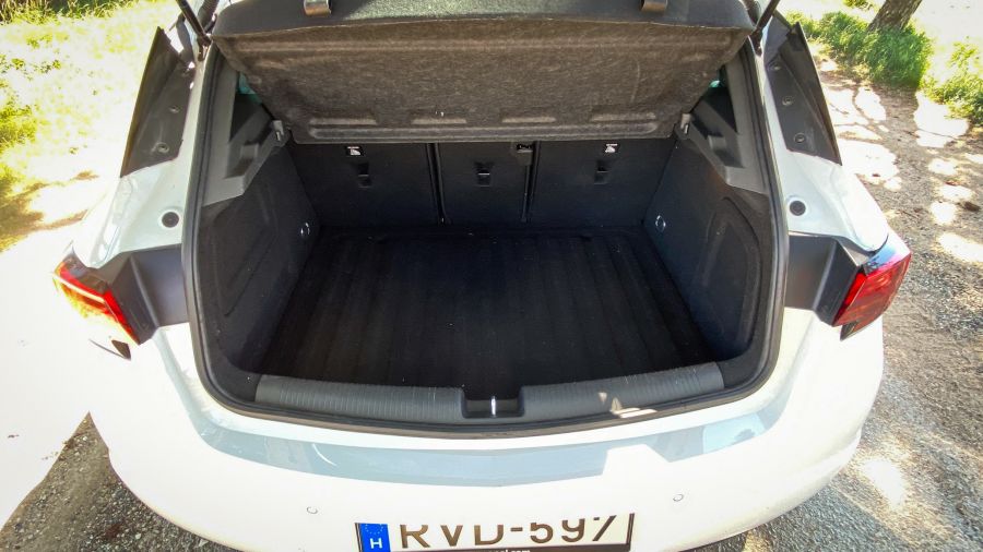 Ha szorít az ülés, irány a fitness - Opel Astra - Autó & Motor - MOBILITY - astra 5 ajtós, astra k, astra k teszt, opel astra k, opel astra k teszt, 