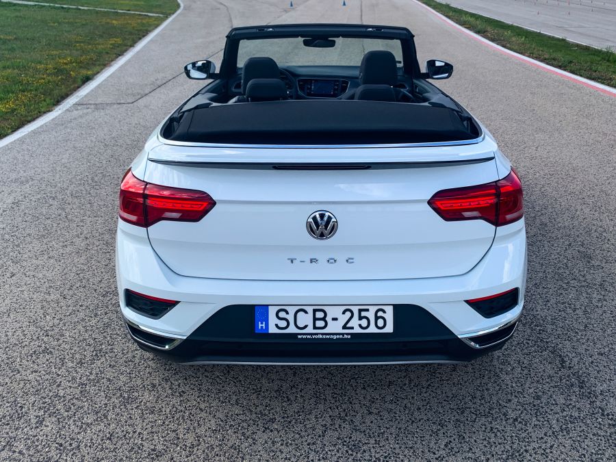 Hurrá itt a nyár! – VW T-Roc Cabriolet - Autó & Motor - MOBILITY - t roc cabrio 1.5 tsi teszt, troc cabrio teszt, vw cabrio teszt, vw t roc cabriolet teszt, vw t roc teszt, vw troc style cabrio, vw troc style teszt, 