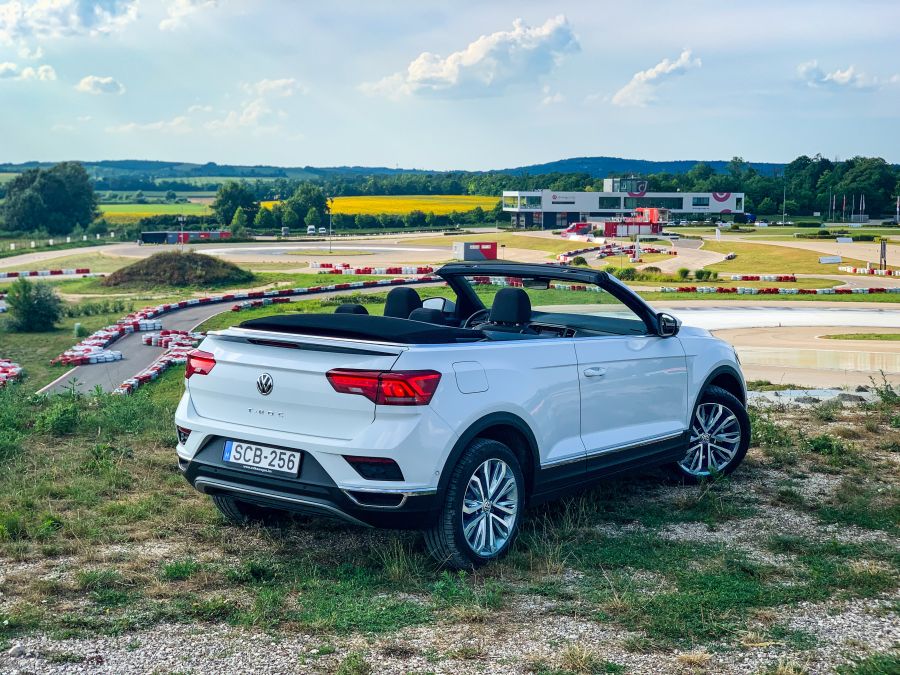 Hurrá itt a nyár! – VW T-Roc Cabriolet - Autó & Motor - MOBILITY - t roc cabrio 1.5 tsi teszt, troc cabrio teszt, vw cabrio teszt, vw t roc cabriolet teszt, vw t roc teszt, vw troc style cabrio, vw troc style teszt, 