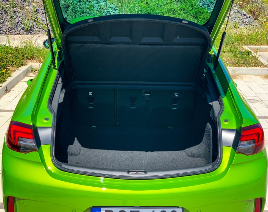 Nem csak nevében nagy – Opel Insignia Grand Sport Gsi - Autó & Motor - MOBILITY - insignia gsi teszt, opel insignia grand sport gsi teszt, opel insignia grand sport teszt, opel insignia gsi teszt, opel insignia teszt, 