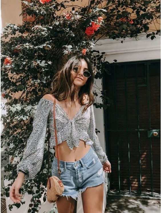 Stílusiskola: így viselj crop topokat idén nyáron -  -  - croptop, divat, nyár, outfit, stílus, 