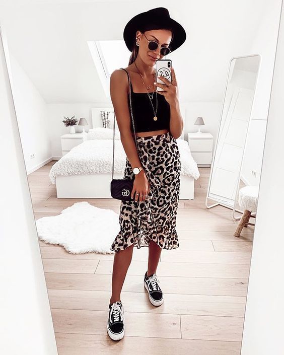 Stílusiskola: így viselj állatmintás szoknyákat -  -  - állatminta, divat, outfit, stílus, 