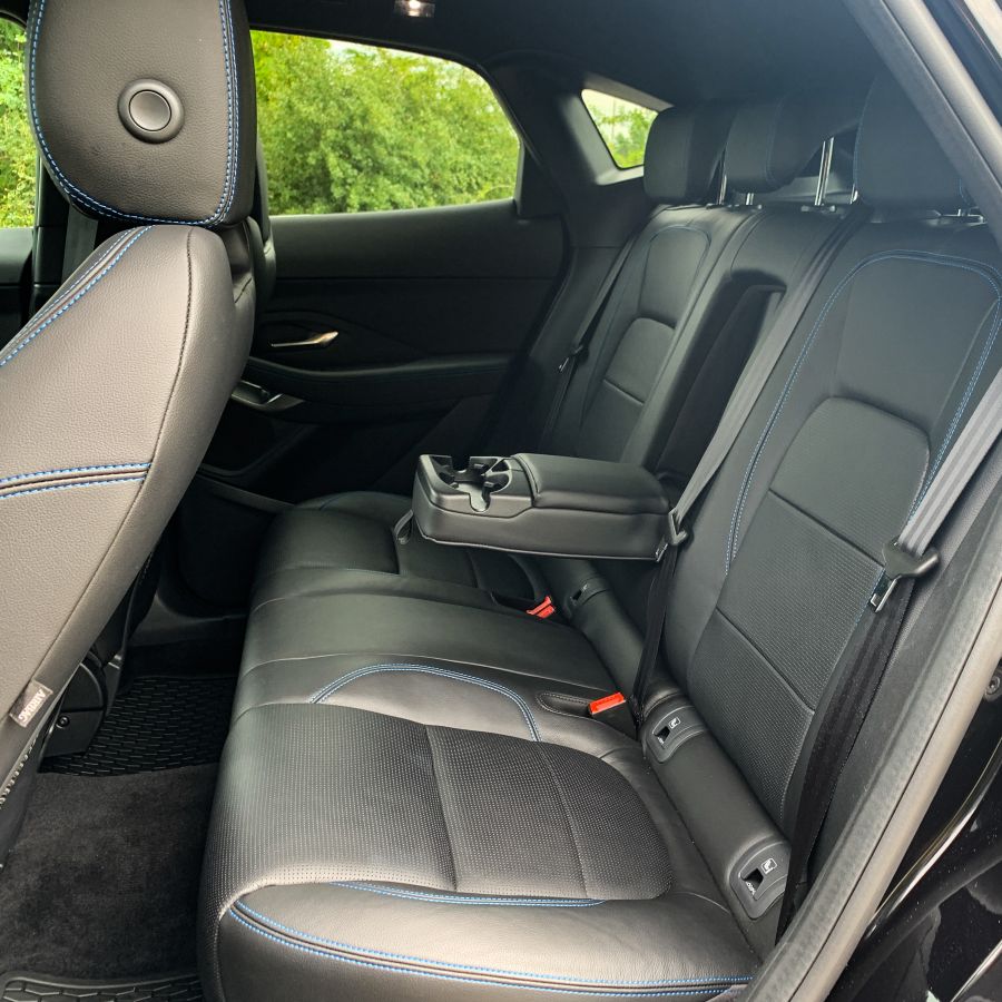 Tökéletes alternatíva – Jaguar E-Pace 2.0d R Dynamic S - Autó & Motor - MOBILITY - jaguar dízel teszt, jaguar e pace, jaguar e pace r dynamic teszt, jaguar epace teszt, jaguar suv teszt, jaguar teszt, 