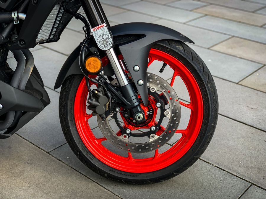 Kicsi és játékos - Yamaha MT-03 - Autó & Motor - MOBILITY - yamaha 300, yamaha mt03, yamaha mt03 teszt, yamaha teszt, 