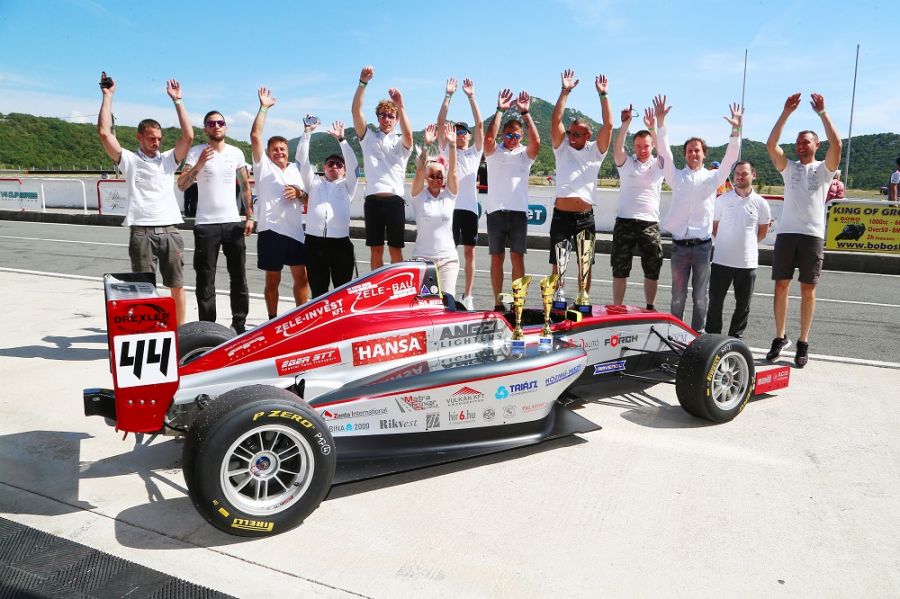 Felemás hétvége Horvátországban - Autó & Motor -  - gender racing team, grt, 