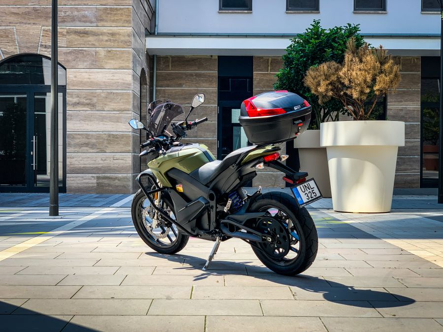 Tekints a jövőbe - ZERO DS ZF14.4 - Autó & Motor - MOBILITY - elektromos motorkerékpár teszt, szallerbeck motor teszt, szallerbeck zero ds teszt, zero ds elektromos, zero ds motor, zero ds naked, zero ds teszt,
