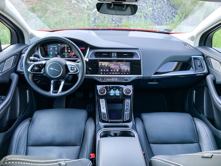 Van remény – Jaguar I-Pace - Autó & Motor - MOBILITY - car of the year teszt, jaguar electric, jaguar i pace, jaguar i pace teszt, jaguar ipace, jaguar suv teszt, 