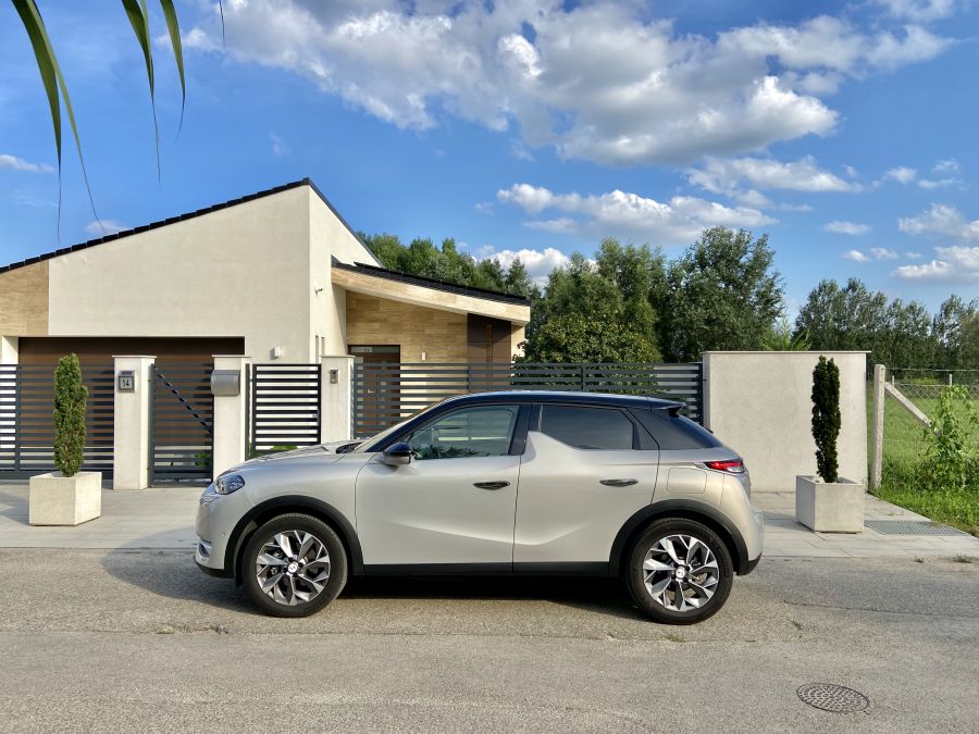 Guruló ékszerdoboz – DS 3 Crossback E-Tense (2020) teszt - Autó & Motor - MOBILITY - ds, ds3, ds3 crossback e-tense, ds3 crossback e-tense teszt, elektromos, elektromos autó, prémium, tesztautó, 