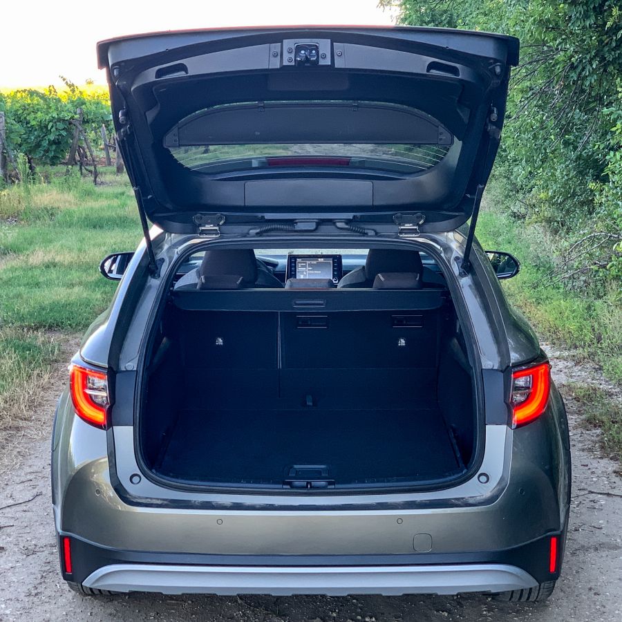 A mindenes – Toyota Corolla Trek - Autó & Motor - MOBILITY - corolla hybrid teszt, corolla kombi teszt, toyota corolla trek teszt, trek teszt, 