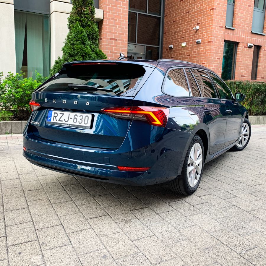 Szintet lépett – Skoda Octavia Style 1,5 TSI - Autó & Motor - MOBILITY - 2020 octavia 1%2C5tsi teszt, motorhang, octavia 2020 kombi, octavia 2020 teszt, octavia benzines teszt, octavia style teszt, octavia tsi teszt, skoda octacia 2020 style tsi teszt, skoda octavia 2020, 