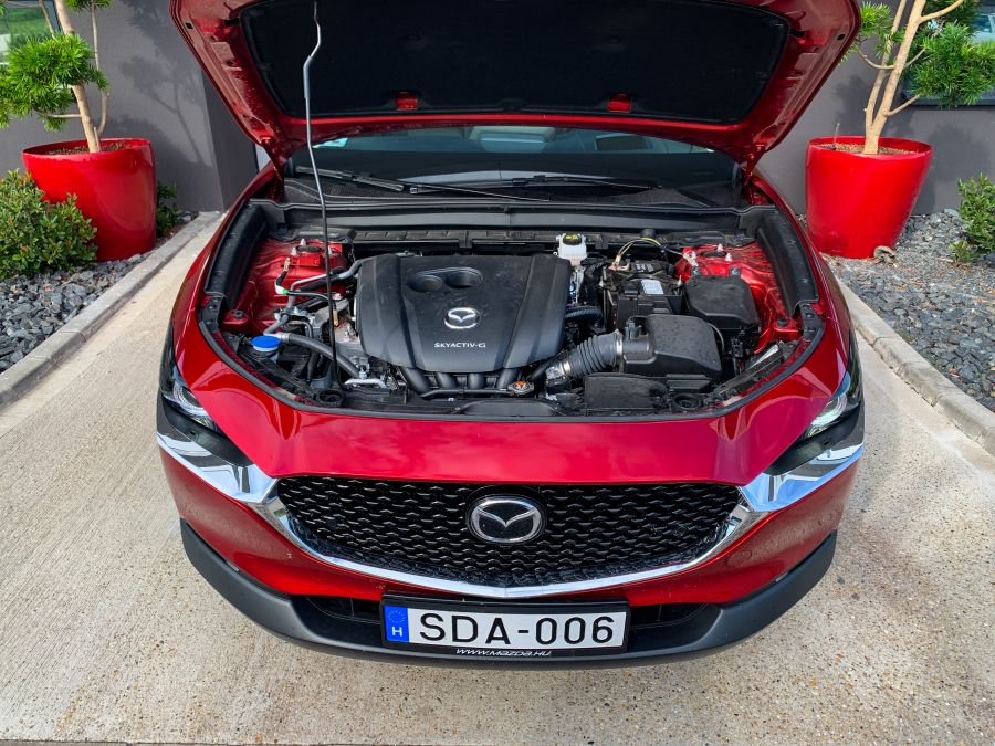 A középső testvér – Mazda CX-30 Skyactive-G 150 AWD - Autó & Motor - MOBILITY - cx30 g150 teszt, mazda cx30 awd teszt, mazda cx30 teszt, mazda teszt,