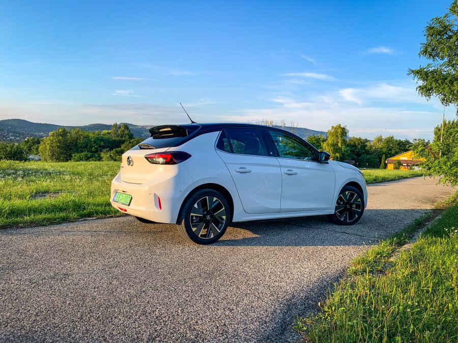 Egyenlő partner - Opel Corsa-e - Autó & Motor - MOBILITY - corsa e teszt, corsa-e 2020 teszt, corsa-e teszt, elektromos corsa teszt, elektromos opel teszt, opel corsa e, 