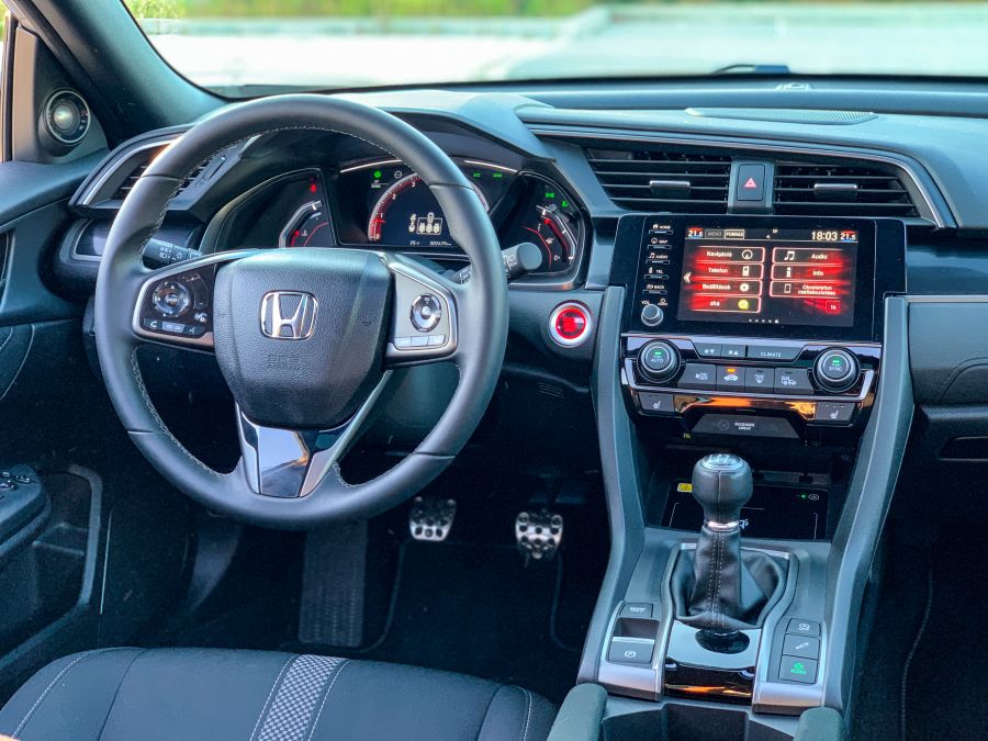 Sportosan, ropogósan – Honda Civic Sport Plus 1.5 VTEC TURBO, 6MT teszt - Autó & Motor - MOBILITY - autóteszt, Honda, Honda Civic, Honda Civic hatchback, Sport Plus, teszt, 