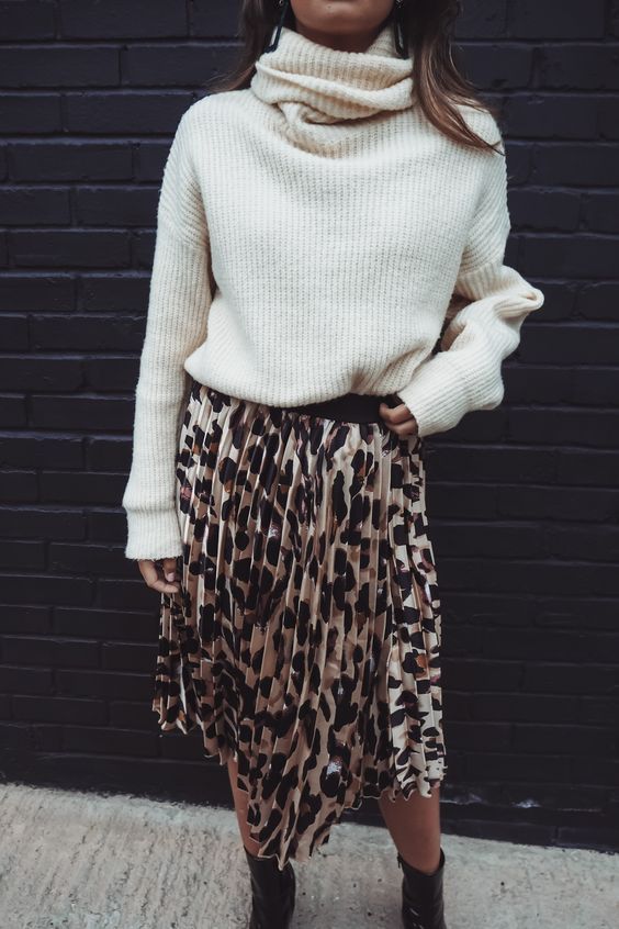 Stílusiskola: így viselj ősszel állatmintás szoknyákat -  -  - állatminta, divat, outfit, stílus, szoknya, 