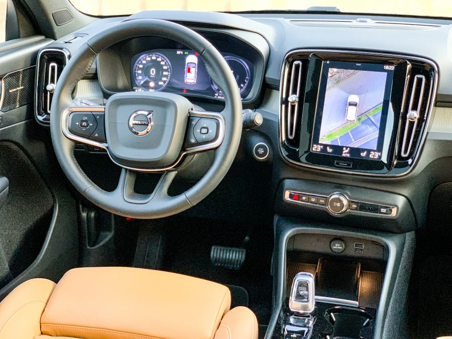 A teljesség varázsa - Volvo XC40 plug-in hybrid - Autó & Motor - MOBILITY - Volvo SUV teszt, Volvo XC40 hybrid teszt, Volvo XC40 plug, Volvo XC40 Plugin, Volvo xc40 teszt, XC40 hibrid teszt, 