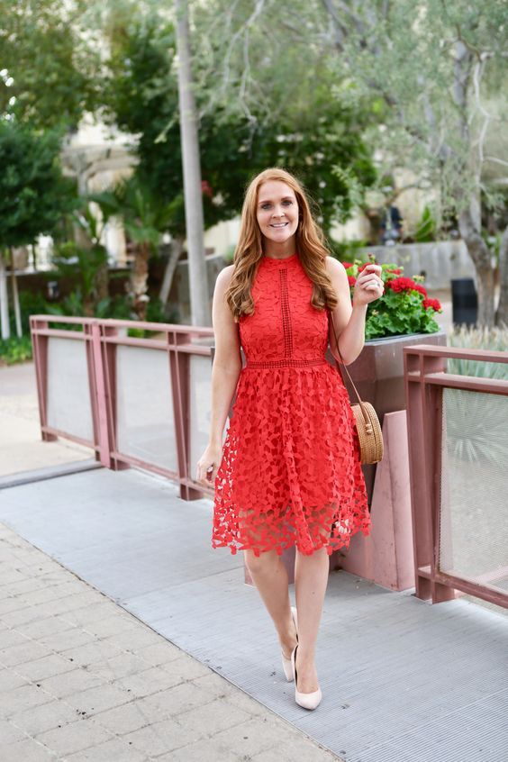 Stílusiskola: így viselj csipke ruhákat -  -  - csipke, csipke ruha, divat, nyár, outit, stílu, 