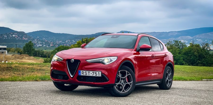 Amikor felforr a vér – Alfa Romeo Stelvio 2.0T - Autó & Motor - MOBILITY - Alfa Romeo stelvio, Alfa Romeo Stelvio 2.0T teszt, Alfa Stelvio teszt, Alfa SUV teszt,