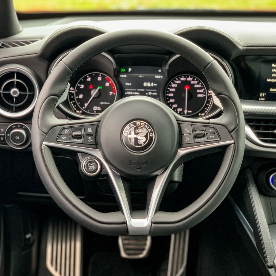 Amikor felforr a vér – Alfa Romeo Stelvio 2.0T - Autó & Motor - MOBILITY - Alfa Romeo stelvio, Alfa Romeo Stelvio 2.0T teszt, Alfa Stelvio teszt, Alfa SUV teszt,
