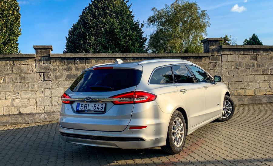 Fordulhat a kocka - Ford Mondeo Hybrid - Autó & Motor - MOBILITY - ford hybrid, ford mondeo, ford mondeo hybrid teszt, ford teszt, mondeo, 