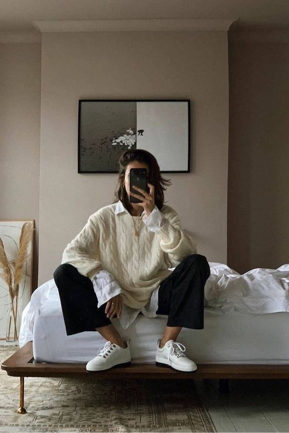 Stílusiskola: így viselj fehér ingeket -  -  - divat, fehér ing, outfit, ősz, stílus, 