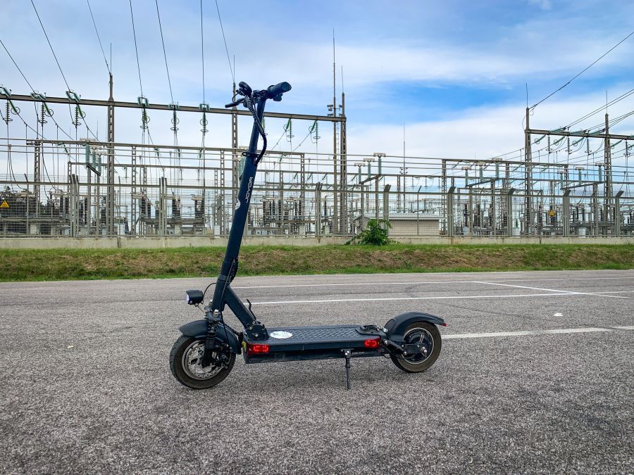 A modern városi – Joyor X5S és Joyor G1 -  -  - elektromos roller, roller,