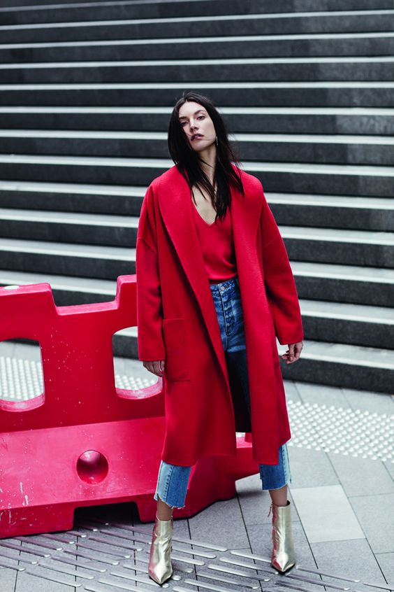 Stílusiskola: piros outfitek szürke hétküznapokra -  -  - divat, outfit, ősz, piros, stílus, 