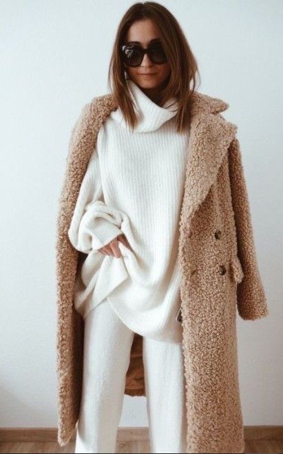 Stílusiskola: így viselj ősszel fehér nadrágokat -  -  - divat, fehér nadrág, outfit, ősz, stílus, 