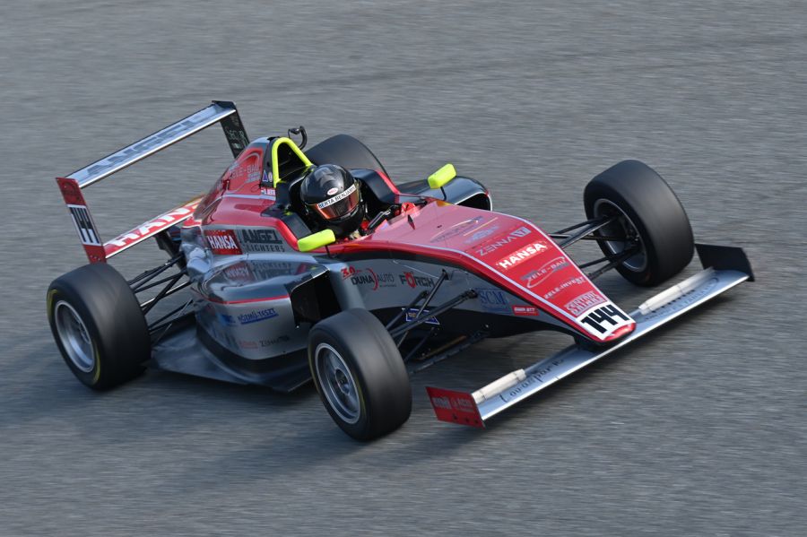 Évadzáró legendás olasz pályán - Autó & Motor -  - Gender racing team, GRT,