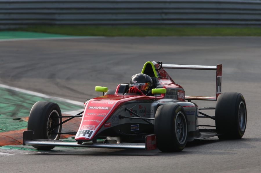 Évadzáró legendás olasz pályán - Autó & Motor -  - Gender racing team, GRT,