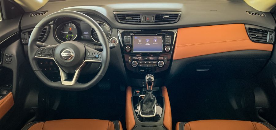 Valahol már láttalak – Nissan X-Trail dCi 150 Tekna - Autó & Motor - MOBILITY - nissan X-trail dCi teszt, nissan xtrail teszt, xtrail nissan, xtrail tekna teszt, 