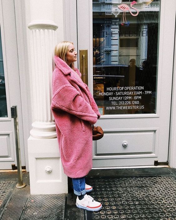 Stílusiskola: dobd fel a sötét téli napokat egy kis rózsaszínnel -  -  - divat, outfit, rózsaszín, stílus, 